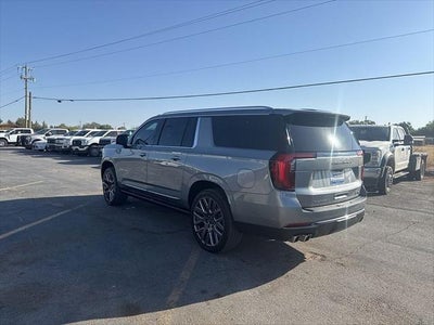 2025 GMC Yukon XL 4WD Denali Ultimate