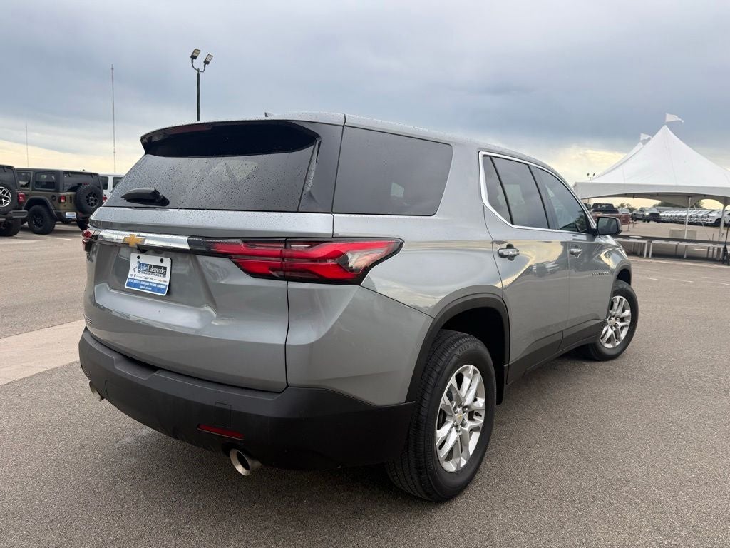 2023 Chevrolet Traverse FWD LS