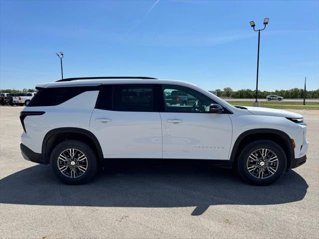 2026 Chevrolet Traverse FWD LT