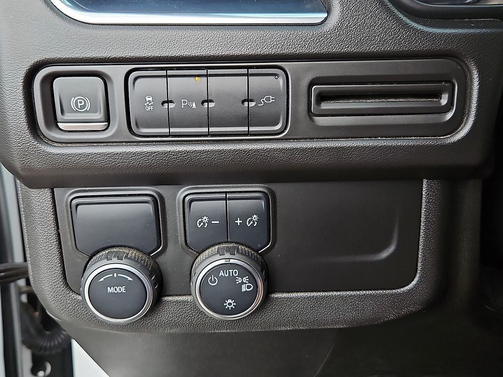 2021 Chevrolet Tahoe 2WD LS