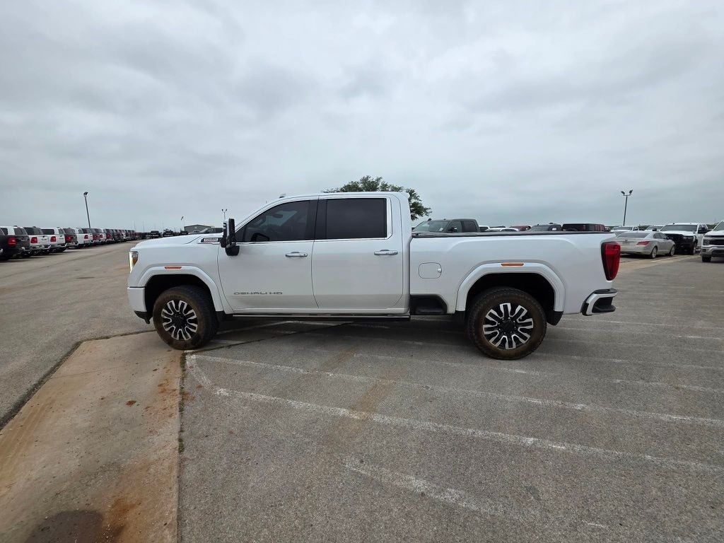 2023 GMC Sierra 2500HD Denali