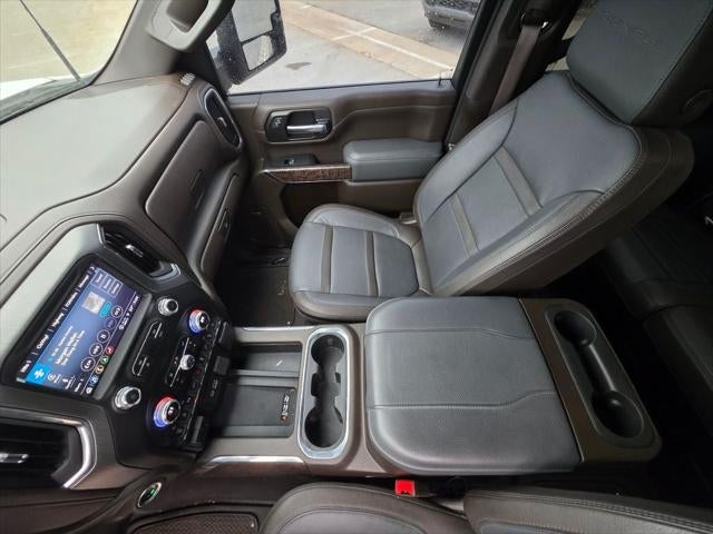 2023 GMC Sierra 2500HD Denali