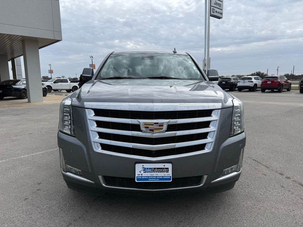 2019 Cadillac Escalade Luxury