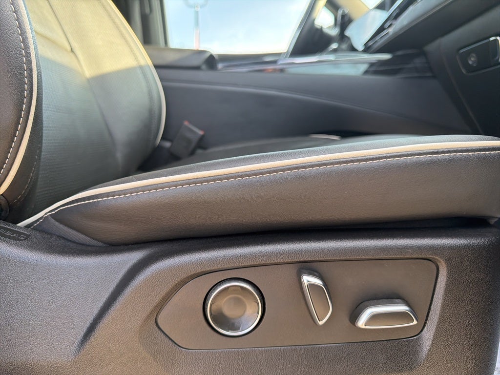 2023 Cadillac Escalade 4WD Sport