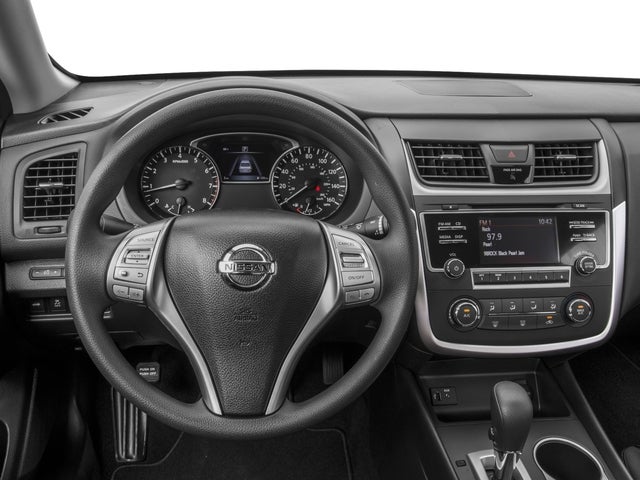 2017 Nissan Altima 2.5 SV