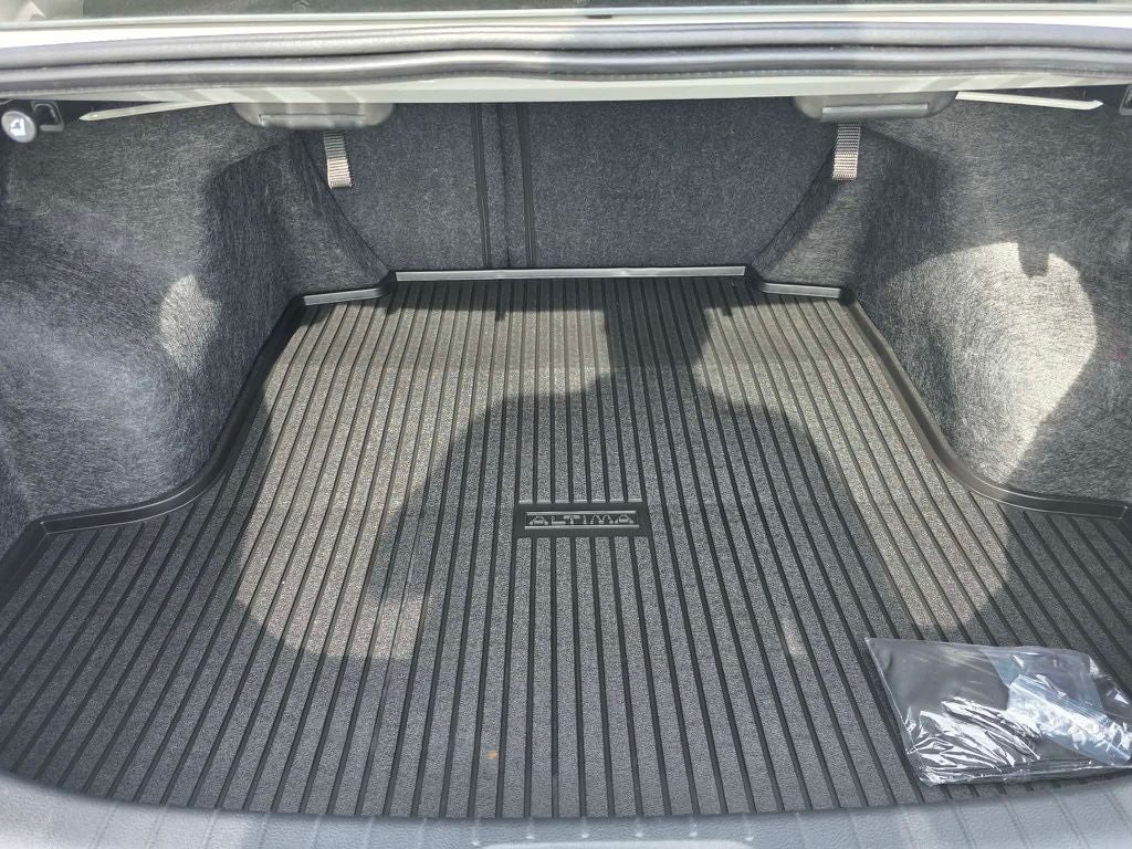 2023 Nissan Altima SV FWD