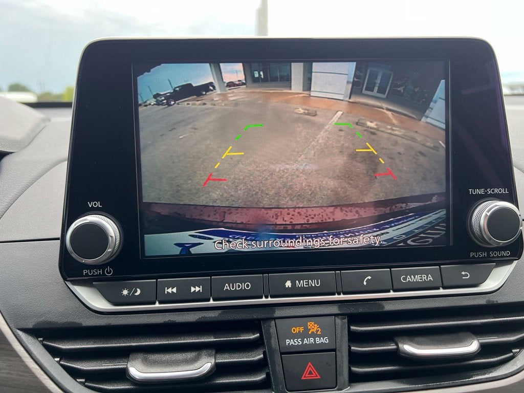 2025 Nissan Altima SV FWD