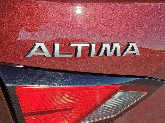 2025 Nissan Altima SV FWD