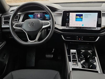 2024 Volkswagen Atlas Cross Sport 2.0T SE w/Technology