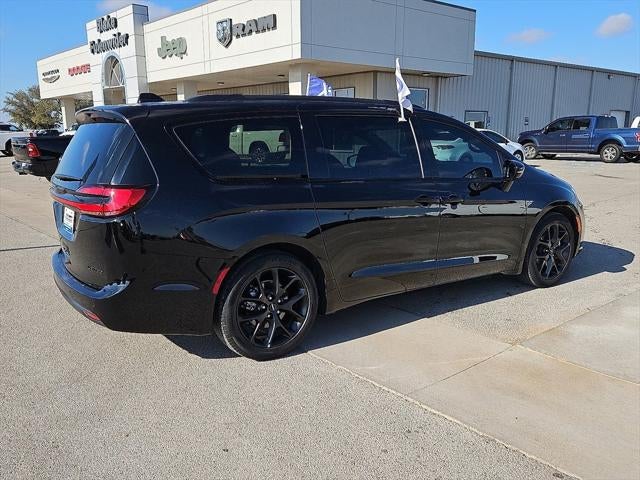 2024 Chrysler Pacifica Limited