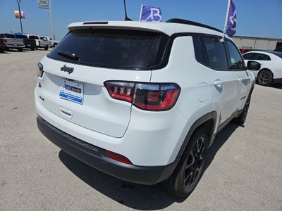 2026 Jeep Compass Latitude Altitude