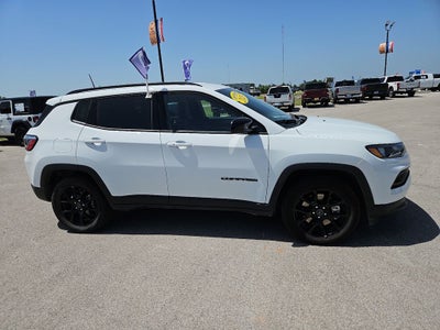 2026 Jeep Compass Latitude Altitude