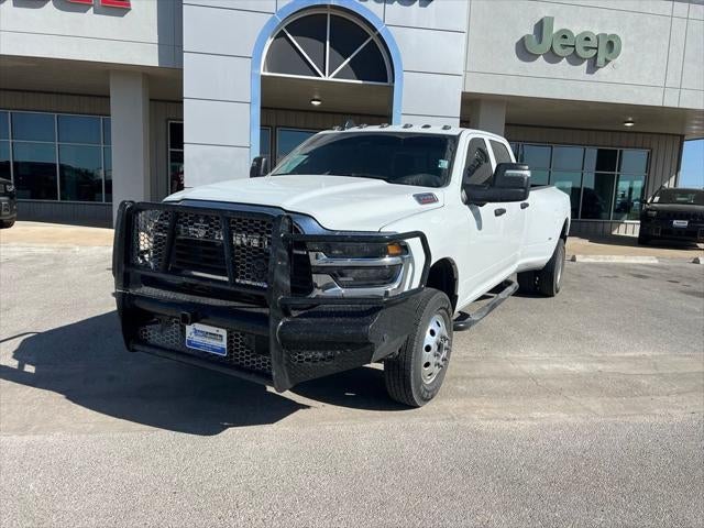 2026 RAM 3500 Tradesman Crew Cab 4x4 8' Box