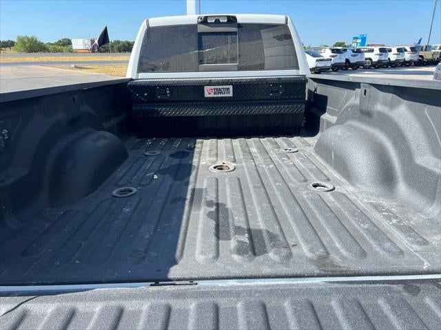 2026 RAM 3500 Tradesman Crew Cab 4x4 8' Box