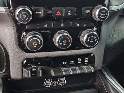 2025 RAM 3500 Lone Star Crew Cab 4x4 8' Box