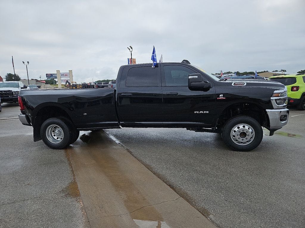 2025 RAM 3500 Lone Star Crew Cab 4x4 8' Box