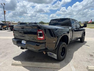 2024 RAM 3500 Limited Crew Cab 4x4 8' Box