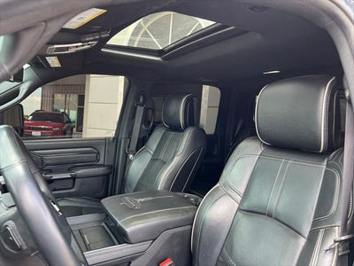 2024 RAM 3500 Limited Crew Cab 4x4 8' Box
