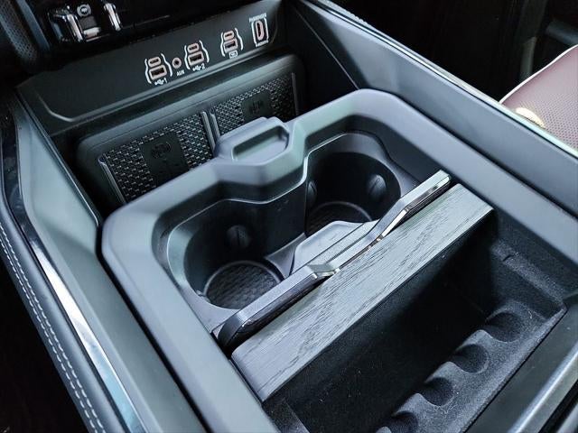 2026 RAM 3500 Limited Crew Cab 4x4 8' Box