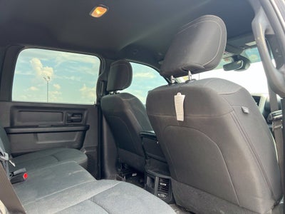 2024 RAM 2500 Tradesman Crew Cab 4x4 6'4' Box