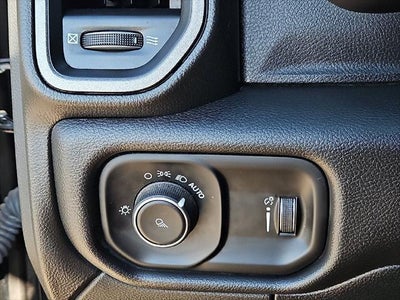 2024 RAM 2500 Tradesman Crew Cab 4x4 6'4' Box
