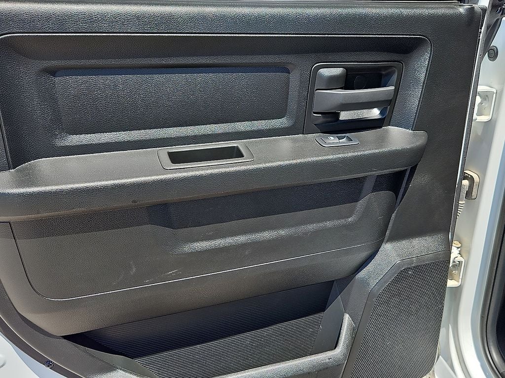 2023 RAM 2500 Tradesman Crew Cab 4x4 8' Box
