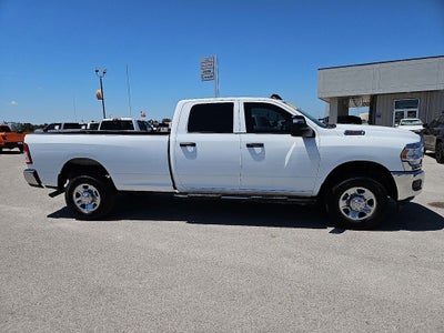 2023 RAM 2500 Tradesman Crew Cab 4x4 8' Box