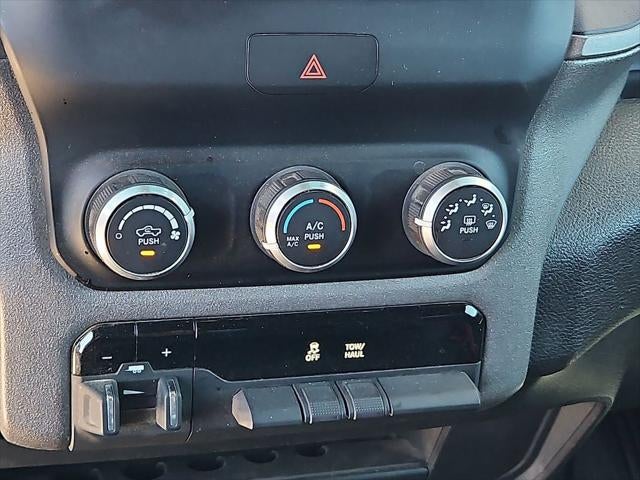 2023 RAM 2500 Tradesman Crew Cab 4x4 8' Box