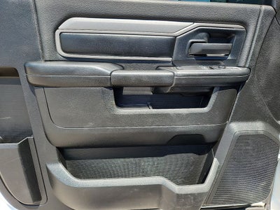 2023 RAM 3500 Chassis Tradesman/SLT