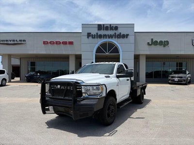 2023 RAM 3500 Chassis Tradesman/SLT
