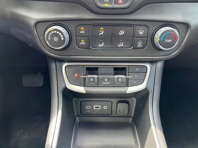 2024 GMC Terrain FWD SLE