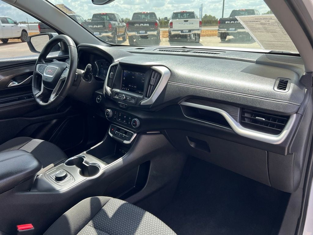 2024 GMC Terrain FWD SLE