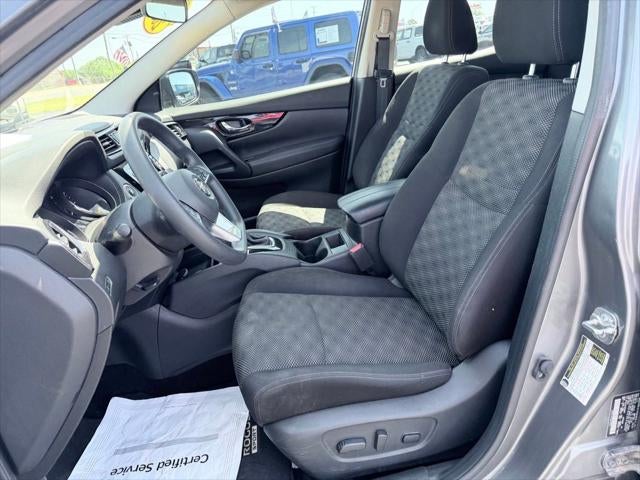 2020 Nissan Rogue Sport SV FWD Xtronic CVT