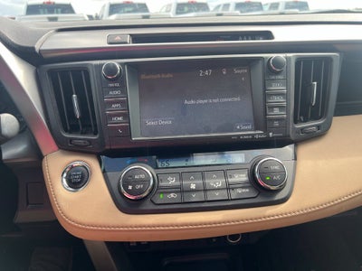 2017 Toyota RAV4 XLE