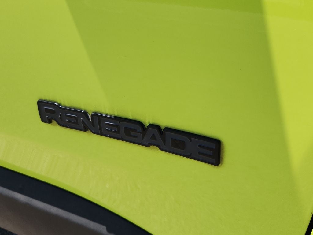 2017 Jeep Renegade Altitude FWD