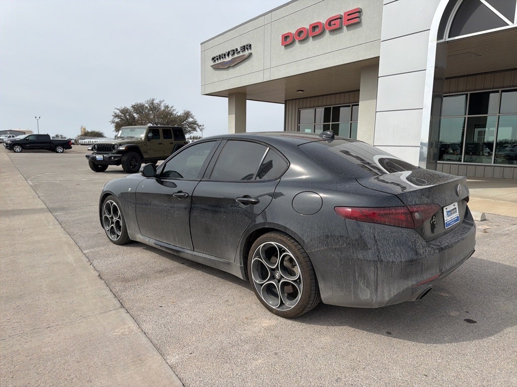 2022 Alfa Romeo Giulia Ti RWD