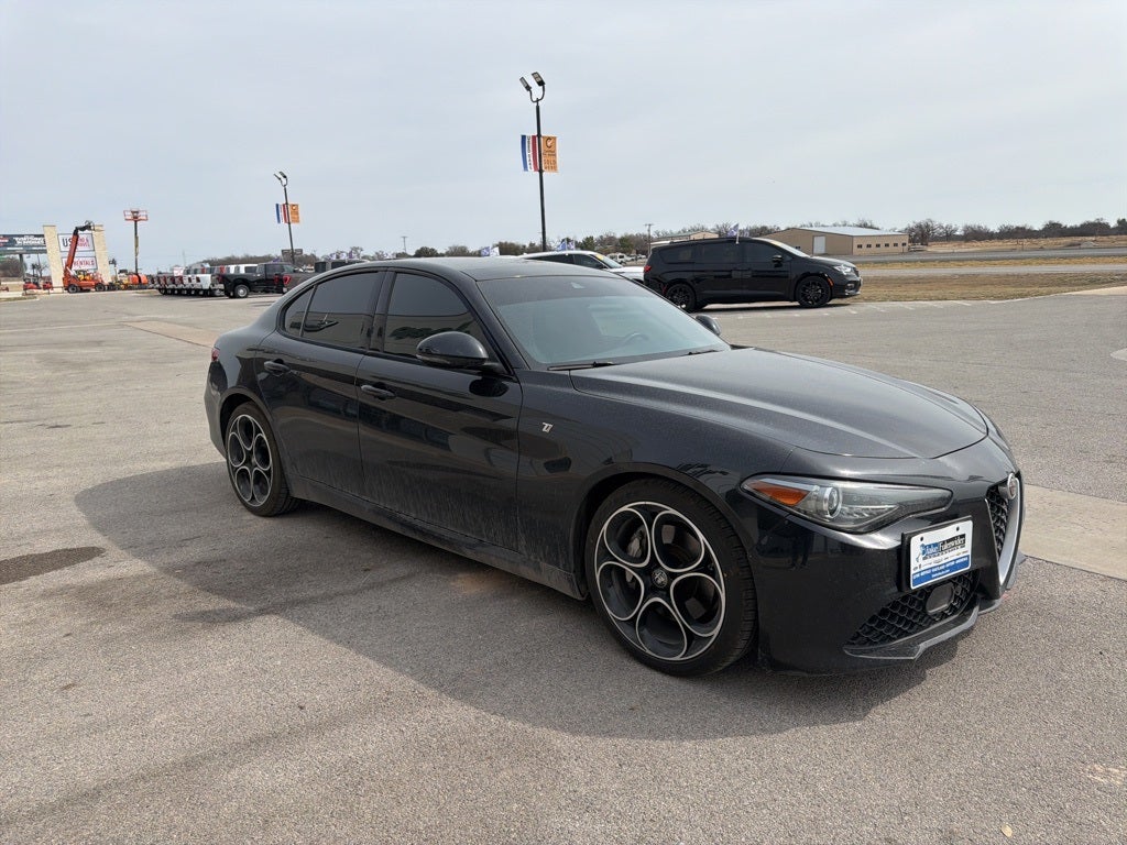 2022 Alfa Romeo Giulia Ti RWD