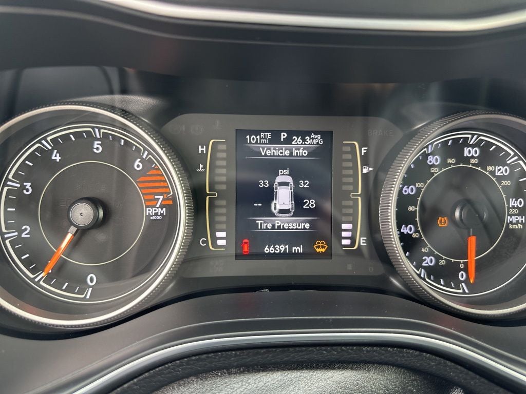 2020 Jeep Cherokee Altitude