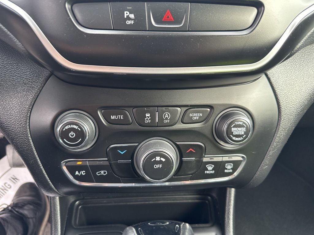 2020 Jeep Cherokee Altitude