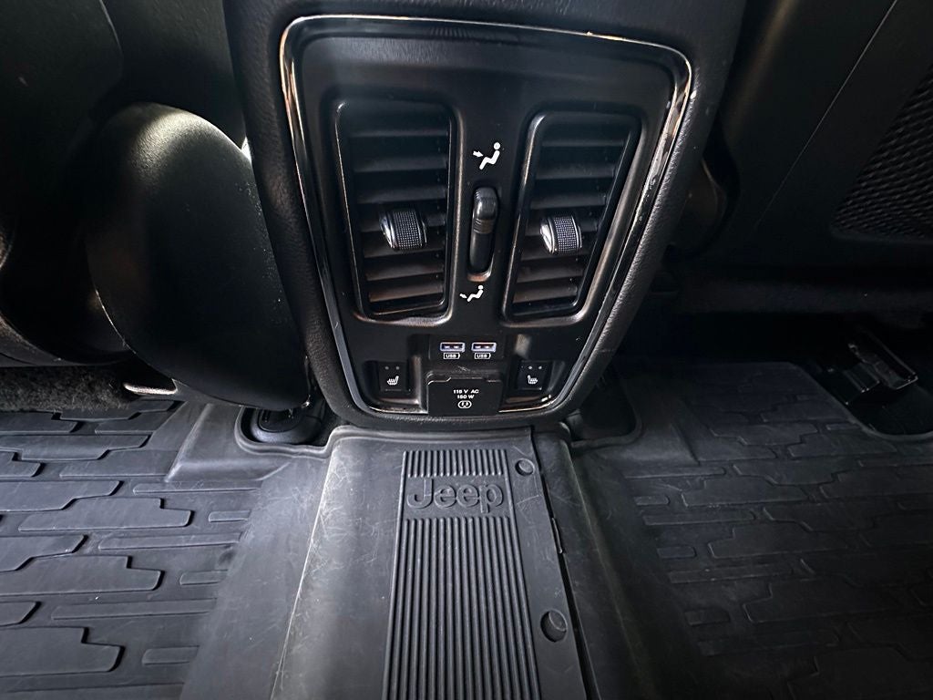 2020 Jeep Grand Cherokee Limited 4x2