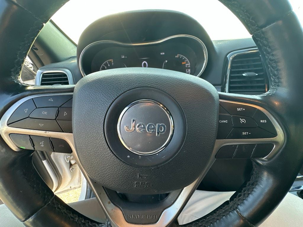2021 Jeep Grand Cherokee Laredo X 4x4