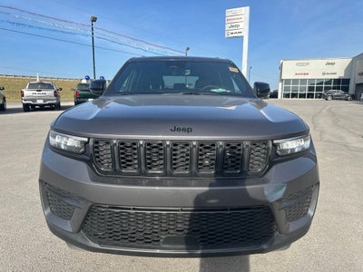 2025 Jeep Grand Cherokee Altitude 4x2