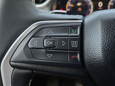2025 Jeep Grand Cherokee Altitude 4x2