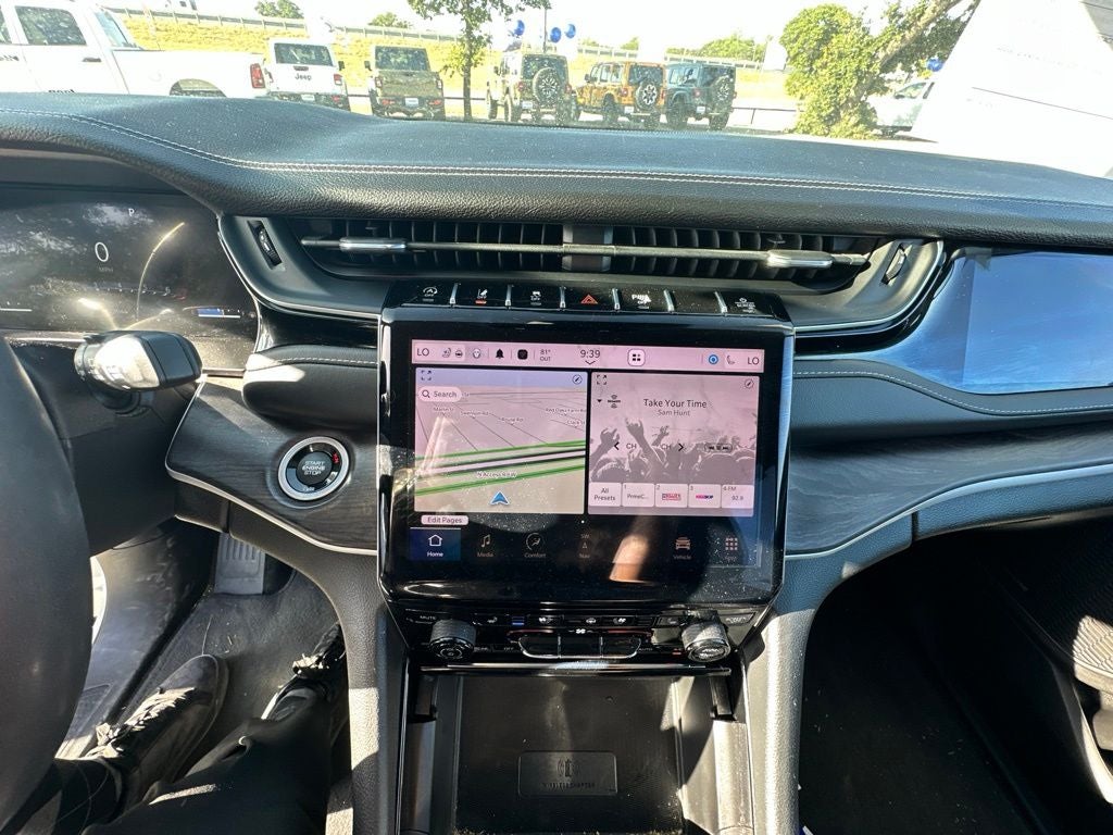 2023 Jeep Grand Cherokee L Limited 4x4