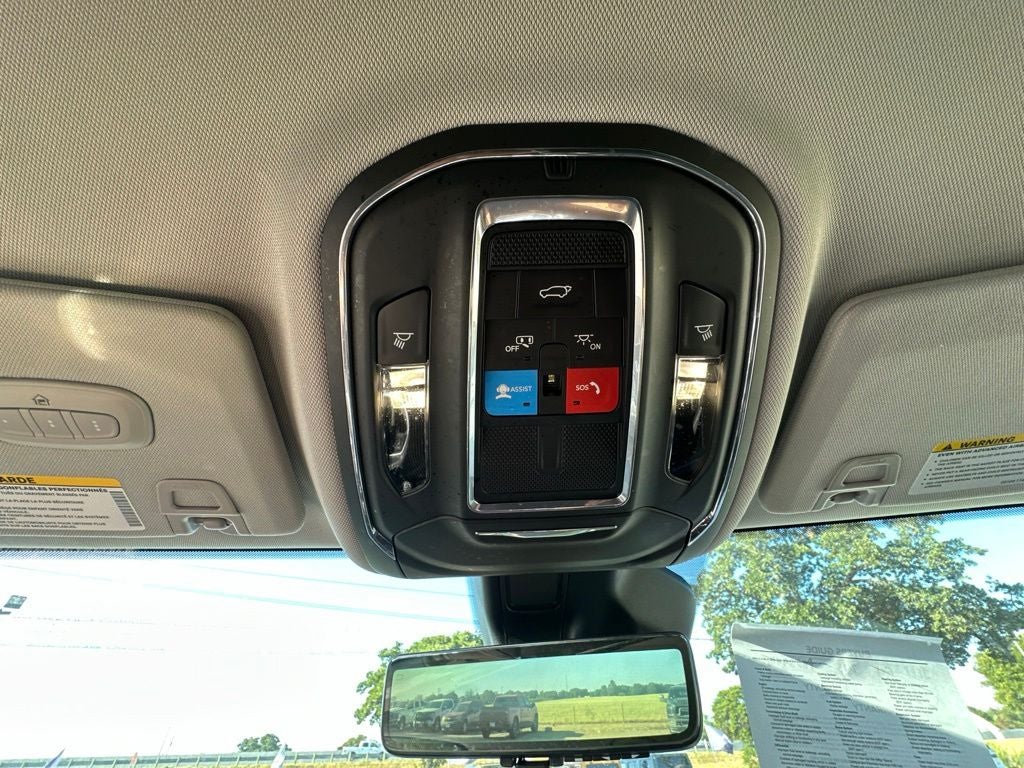 2023 Jeep Grand Cherokee L Limited 4x4