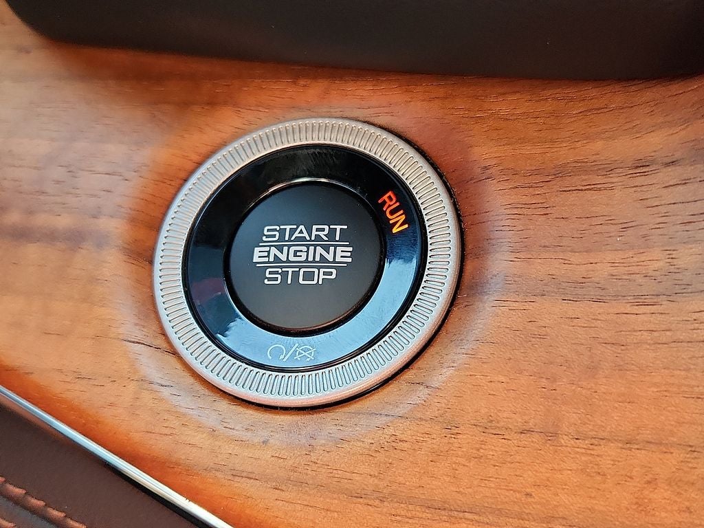 2023 Jeep Grand Cherokee L Summit