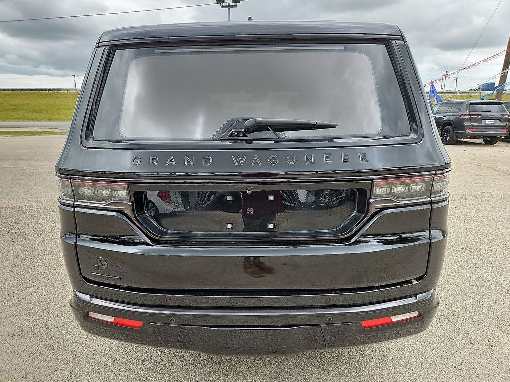 2023 Jeep Grand Wagoneer Series III