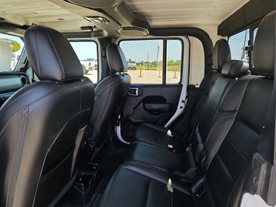 2022 Jeep Gladiator Willys