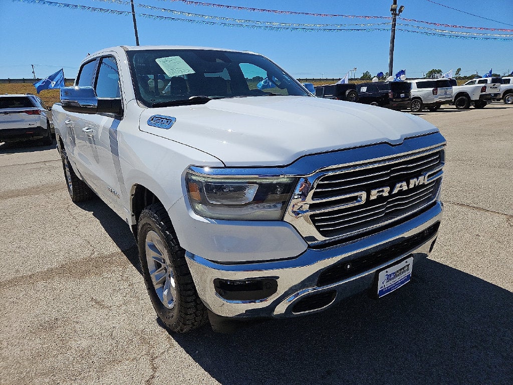 2023 RAM 1500 Laramie Crew Cab 4x2 5'7' Box