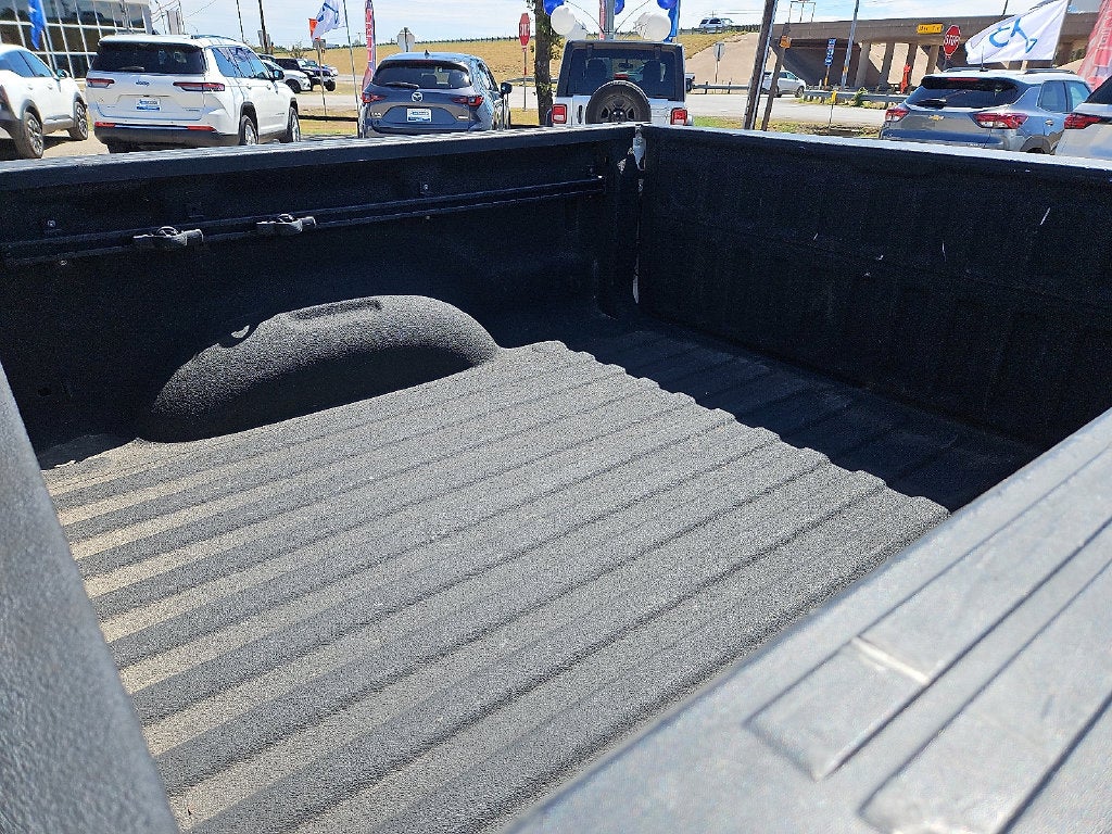 2023 RAM 1500 Laramie Crew Cab 4x2 5'7' Box